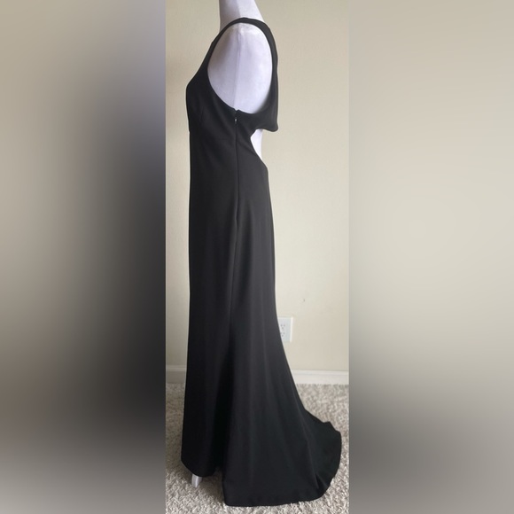 VERA WANG DRESS FRONT SLIT, OPEN BACK, SLEEVELESS GOWN, BLACK, SZ 10 - Picture 7 of 12